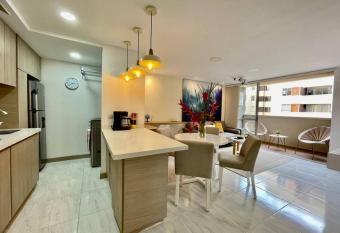 Espectacular apartamento 200MB Wi-Fi, cerca al aeropuerto JMC has Balcony rooms