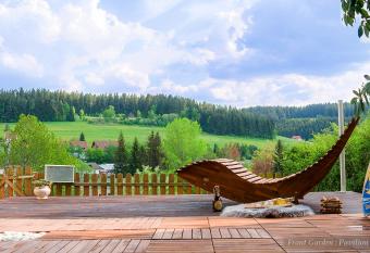 Entire House in Schwarzwald with mountain view, private Sauna, Gym and Garden has Balcony rooms