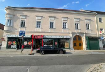 Central Plaza mini apartment 1 has Balcony rooms