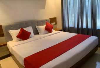 Spicy Nest Resorts & Cottages has Balcony rooms