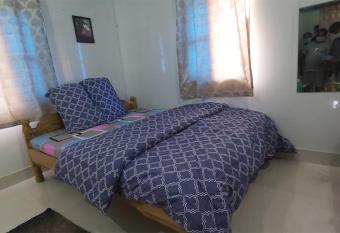 Okaasan Guest House has Balcony rooms