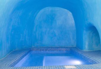 Captain s house suites has rooms with a private hot tub