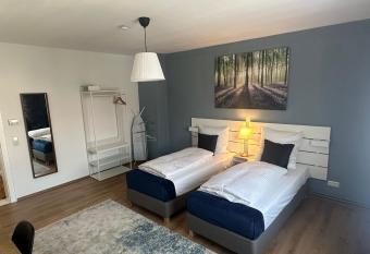 Hami Apartments Hannover has Balcony rooms