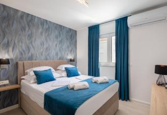 A&D Deluxe apartments Dani with swimming pool has Balcony rooms