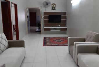 Homestay Islam Sunnah Nabeela Seri Manjung has Balcony rooms