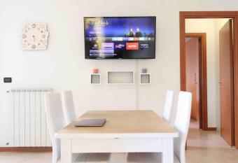 Exotic House 10min to Gardaland allows 18 year olds to book a room