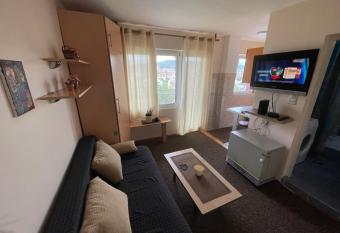 Roof Apartment Nis allows 18 year olds to book a room