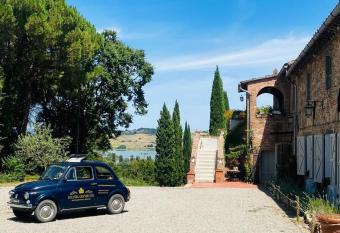 Locanda Granducato has Balcony rooms