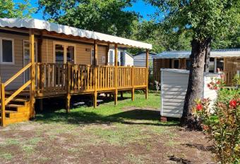 Bungalow de 3 chambres avec vue sur la mer piscine partagee et jardin clos a Lege Cap Ferret a 1 km de la plage has Balcony rooms