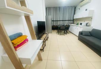 Tulip bat yam allows 18 year olds to book a room