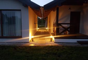 Domki Oaza Spokoju has Balcony rooms