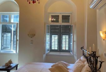 Mixalis rooms allows 18 year olds to book a room