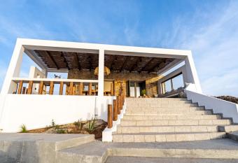 Saint Nicholas Resort - Villas has Balcony rooms