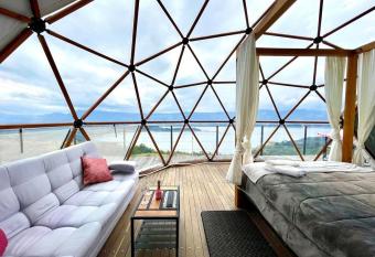 Luxury Glamping & Spa by MarQua Guatavita allows 18 year olds to book a room