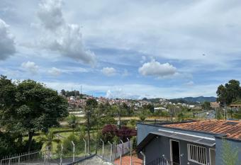 APARTAHOTEL EL MIRADOR CAMPESTRE has Balcony rooms
