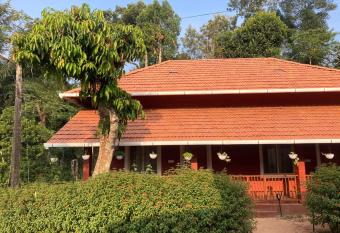 Klusters Estate Stay has Balcony rooms