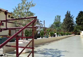 Sozopol For Two allows 18 year olds to book a room