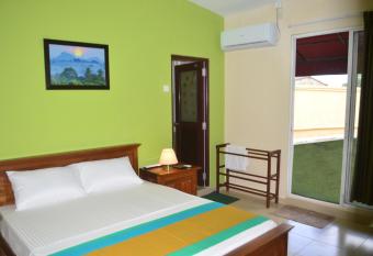 Paramount Residence 3 allows 18 year olds to book a room