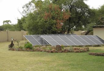 Comfortable 10 guest villa in a Big 5 Game Reserve has Balcony rooms