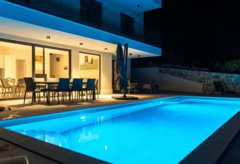 Korala has Balcony rooms