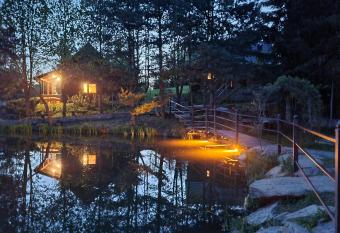 Domek Nad Stawem I has Balcony rooms