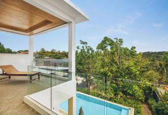 The Villager Villa 1 has Balcony rooms