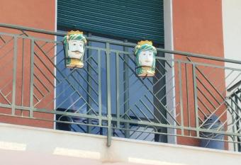 AurHouse has Balcony rooms