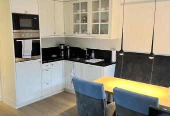 Strandd  ne im Achterhus allows 18 year olds to book a room