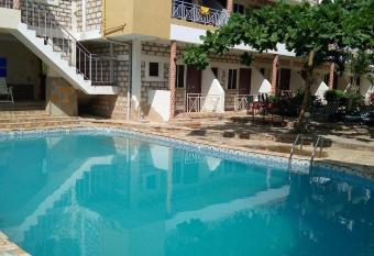 Diplomat Diani has Balcony rooms