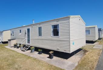 CARAVAN ROSIE has Balcony rooms