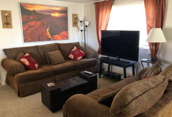 Red Rocks Surround this Gem allows 18 year olds to book a room