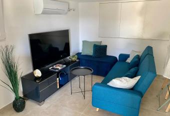 Envie d evasion allows 18 year olds to book a room