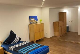 Gem  tliches Apartment f  r Monteure has Balcony rooms