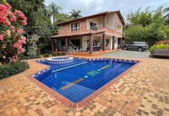 Finca campestre en San Jeronimo allows 18 year olds to book a room