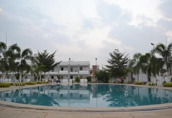 SPECTRA PRIDE has Balcony rooms