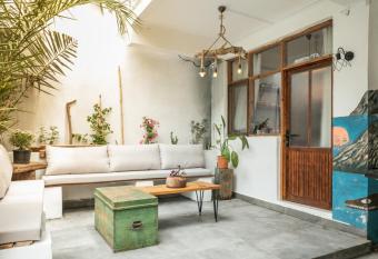 62 HOME allows 18 year olds to book a room