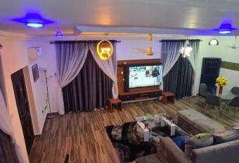 Home From Home has Balcony rooms