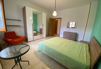 Casa Ester has Balcony rooms