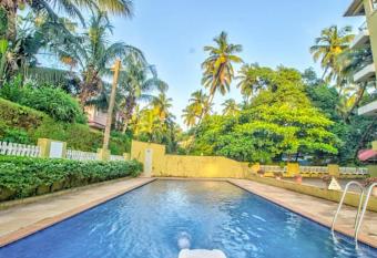 Sunset Villa allows 18 year olds to book a room