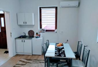 Apartment Kraljevac has Balcony rooms