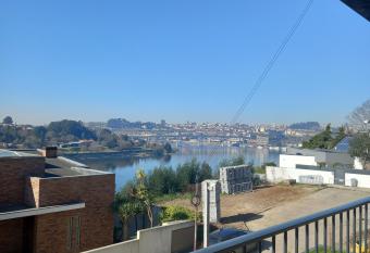 Rio douro flat allows 18 year olds to book a room