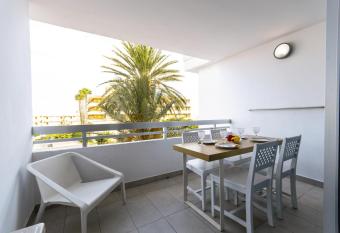 Alterhome Apartamentos Bronze Playa con piscina y terraza has Balcony rooms