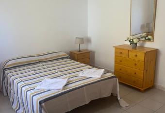 House at Santiago del Teide allows 18 year olds to book a room