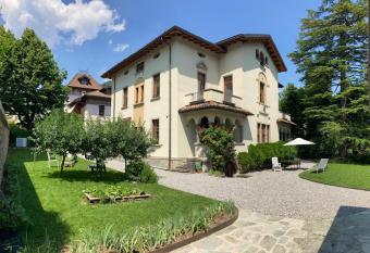 B&B Villa Cortese allows 18 year olds to book a room