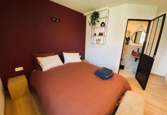 IZBA BnB allows 18 year olds to book a room