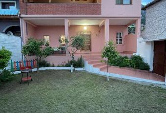 Center Vila 8 Kruje has Balcony rooms