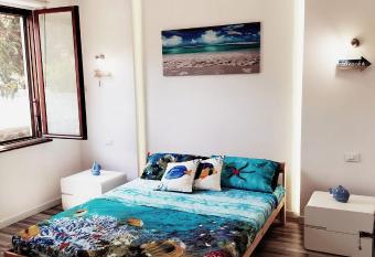 Biancoperla Appartamento Grado allows 18 year olds to book a room