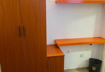 KOGELO VILLA( LAMBOAPATMENTS) allows 18 year olds to book a room