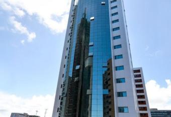 BEIRA MAR- FLAT EXECUTIVE has Balcony rooms