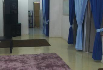 Homestay siti has Balcony rooms